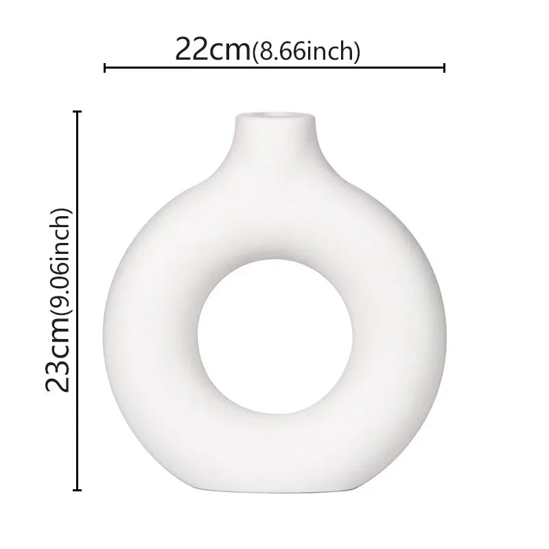 Minimalist Donut Vase – Modern Hollow Single-Flower Vase for Home & Wedding Decor