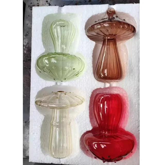 Mushroom Glass Bud Vase – Colorful Hydroponic Vase for Home & Office Decor