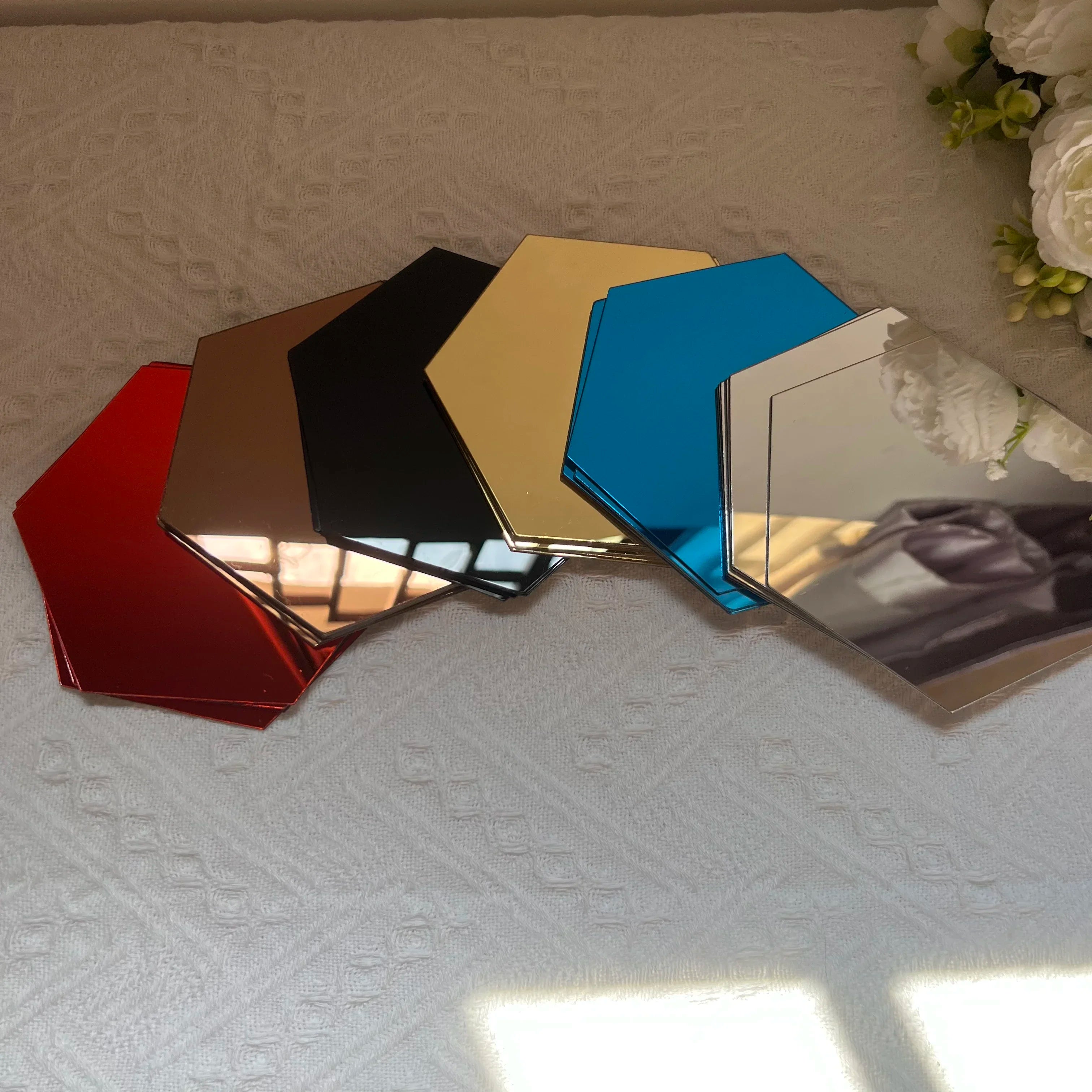 Hexagon 3D Mirror Wall Stickers – Self-Adhesive Acrylic Decor Decals (6/12 Pack)